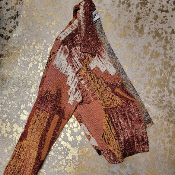 Aztec Jacket - Picture 2 of 6